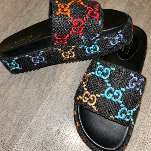 Multicolored gucci slides - Picture 2 of 5